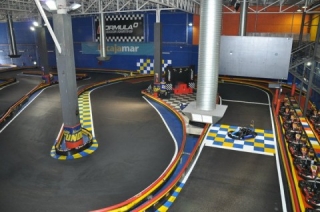  Curves between columns 